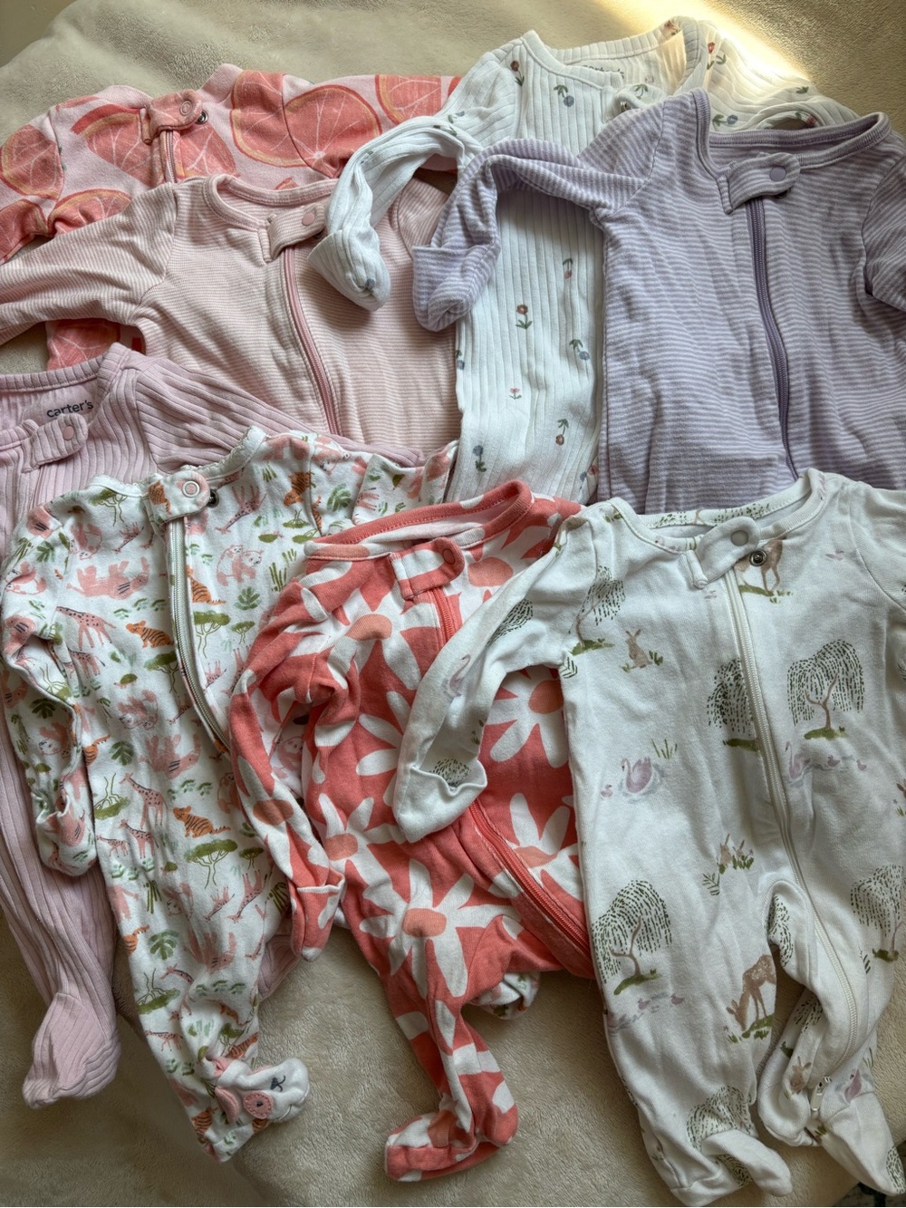 Carters baby newborn lot. 8 pieces. cotton sleepers EUC size newborn pajamas